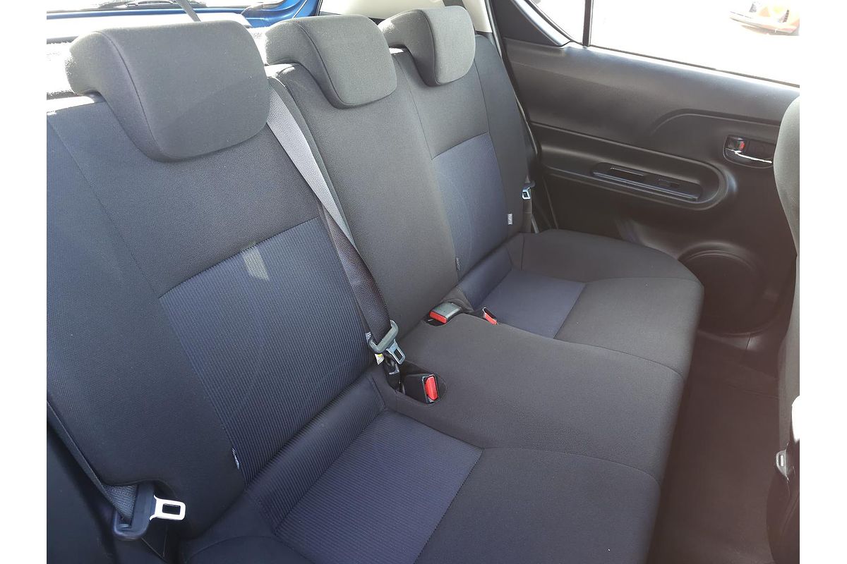 2019 Toyota Prius C NHP10R