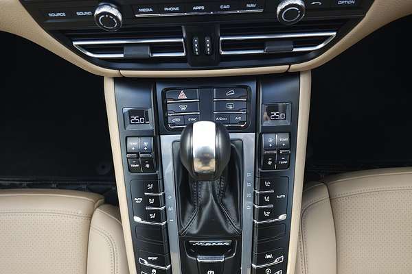 2019 Porsche Macan 95B