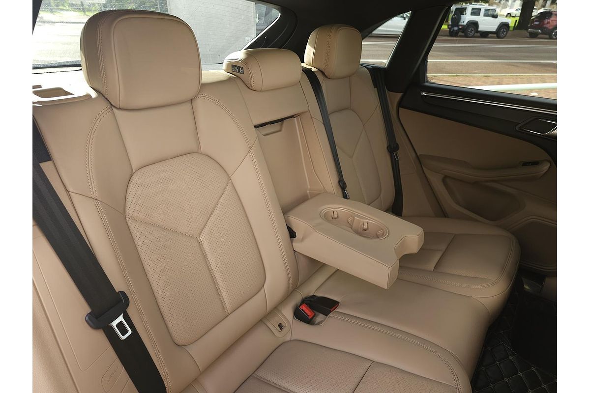 2019 Porsche Macan 95B