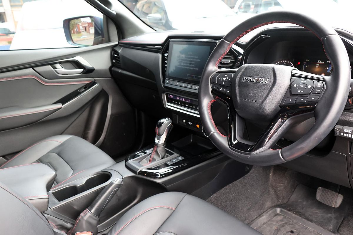 2023 Isuzu D-MAX X-TERRAIN 4X4
