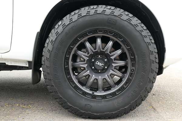 2017 Nissan Navara RX D23 Series 3 Rear Wheel Drive