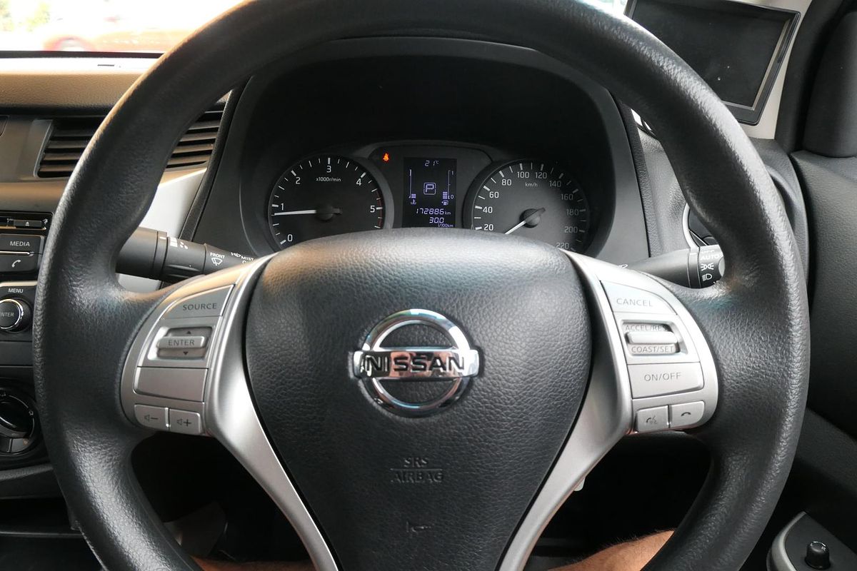 2017 Nissan Navara RX D23 Series 3 Rear Wheel Drive
