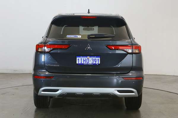 2024 Mitsubishi Outlander LS ZM
