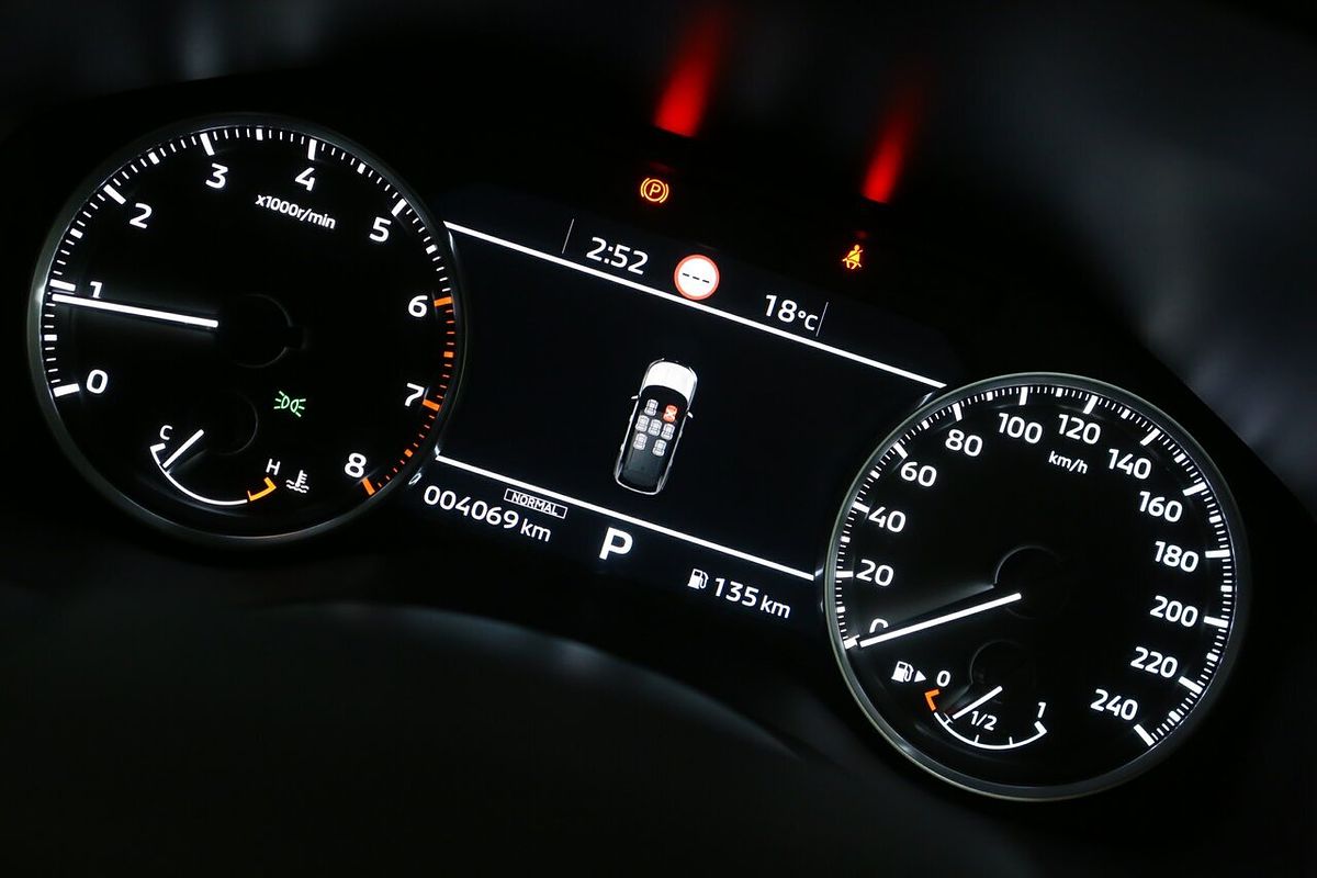 2024 Mitsubishi Outlander LS ZM
