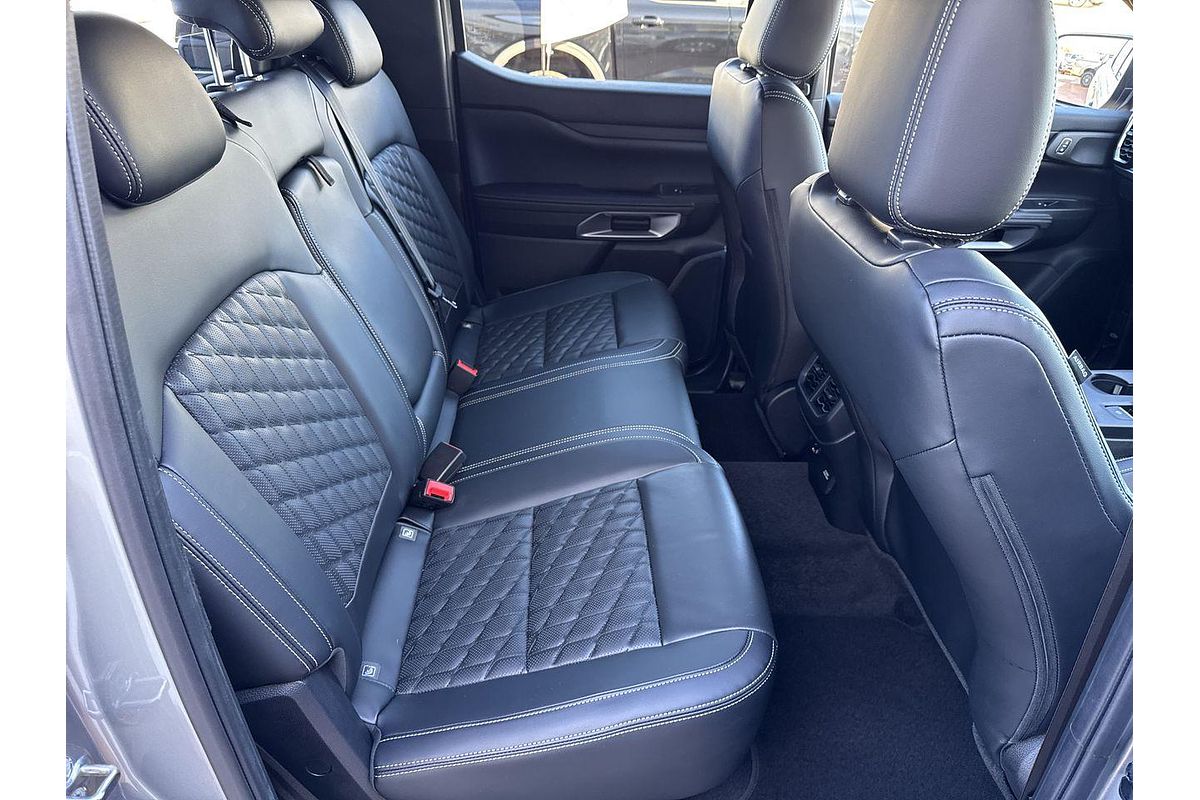 2025 Ford Ranger Platinum 4X4 3.0L