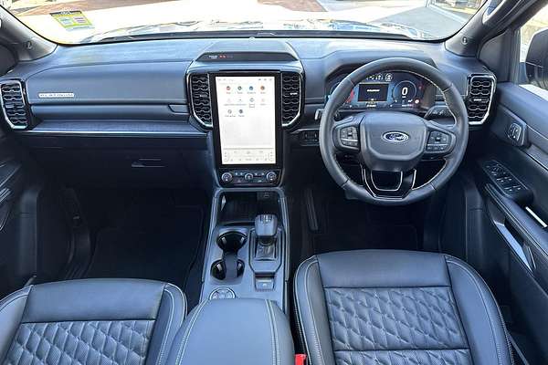 2025 Ford Ranger Platinum 4X4 3.0L