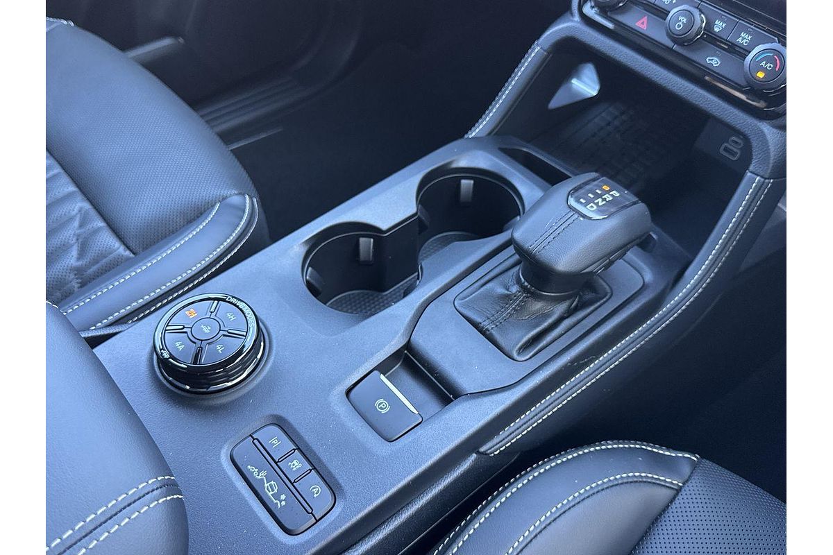 2025 Ford Ranger Platinum 4X4 3.0L