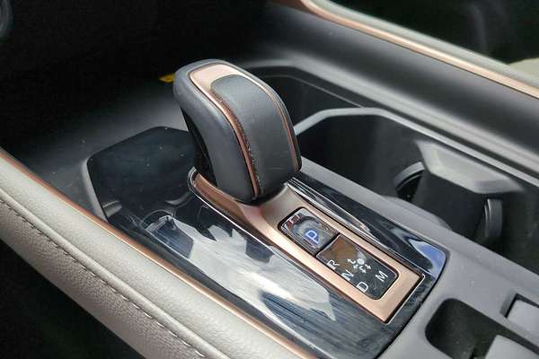 2024 Toyota Grand Highlander Hybrid MAX Platinum