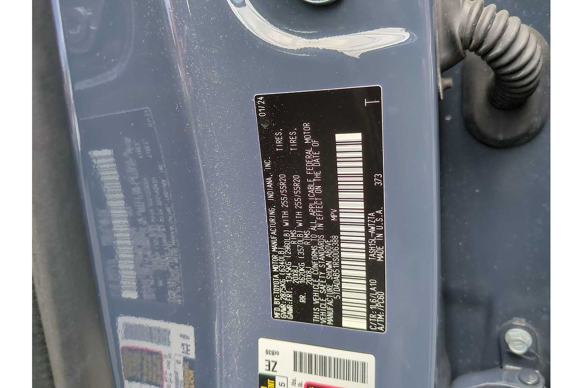 2024 Toyota Grand Highlander Hybrid MAX Platinum