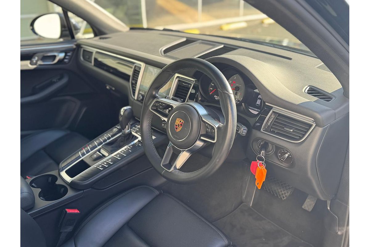 2018 Porsche Macan S 95B