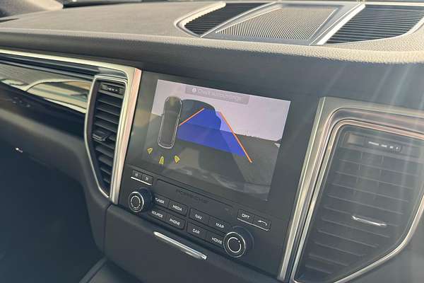2018 Porsche Macan S 95B