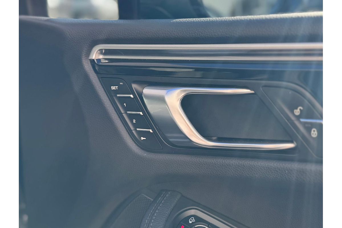 2018 Porsche Macan S 95B