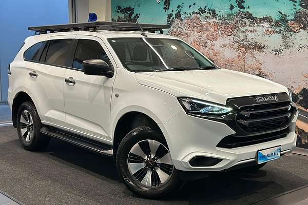 2021 Isuzu MU-X LS-M