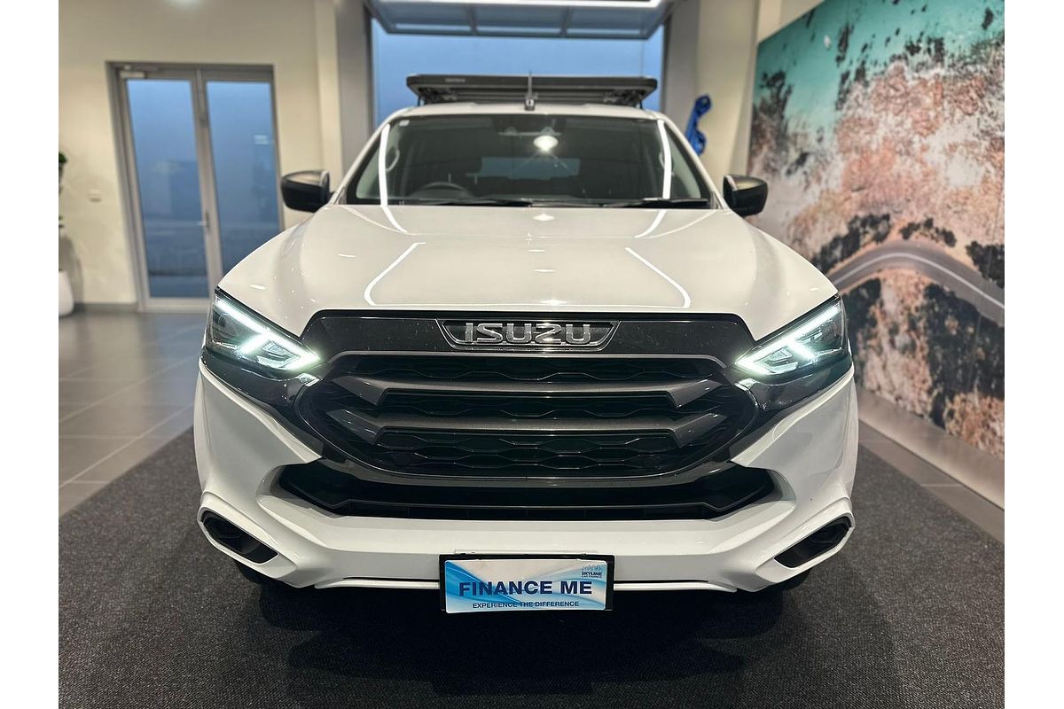 2021 Isuzu MU-X LS-M