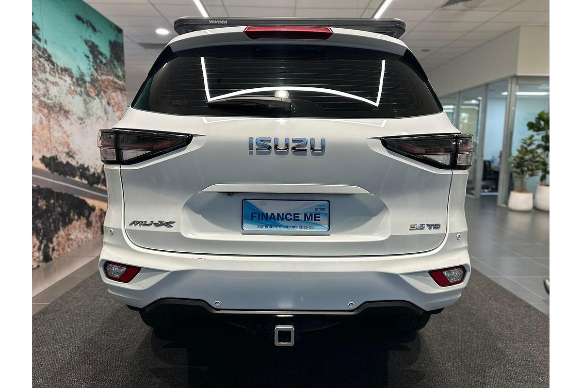 2021 Isuzu MU-X LS-M