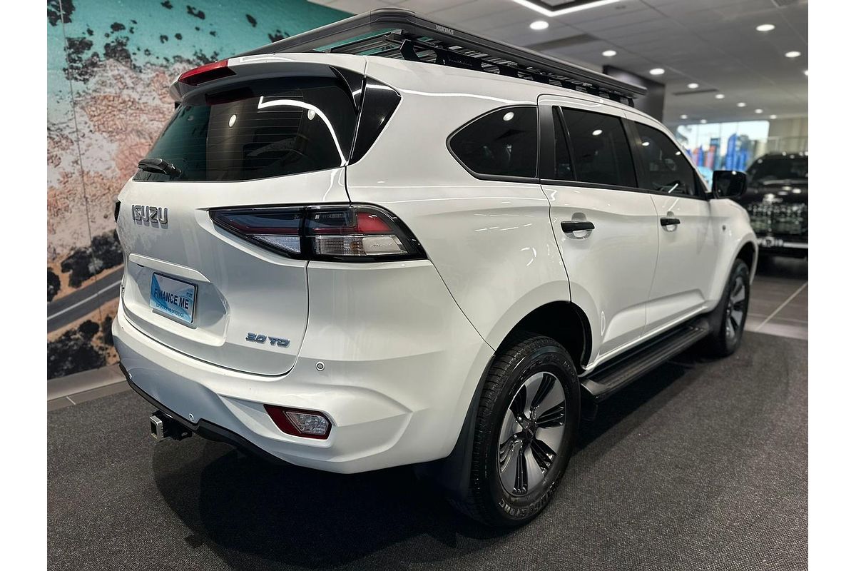 2021 Isuzu MU-X LS-M
