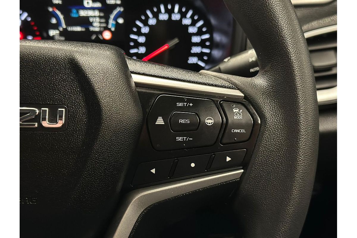 2021 Isuzu MU-X LS-M