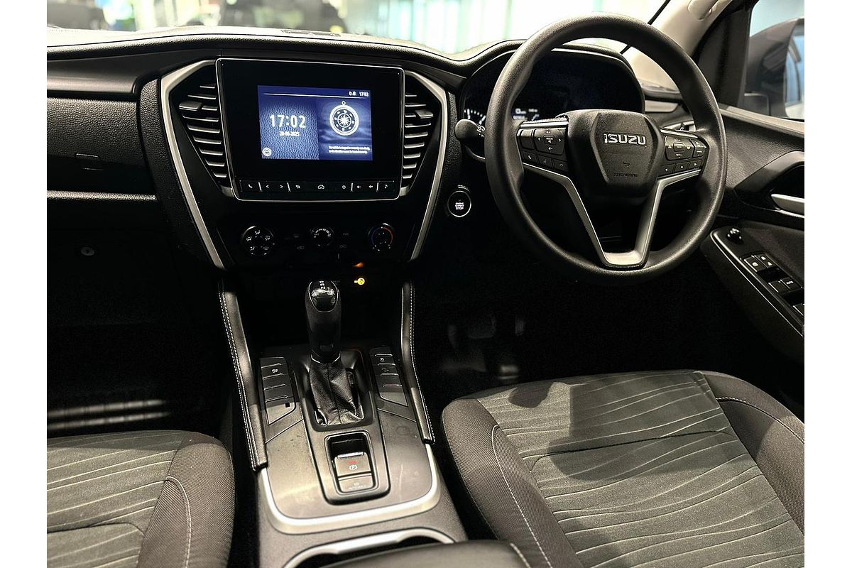 2021 Isuzu MU-X LS-M