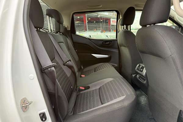 2022 Nissan Navara SL D23 4X4
