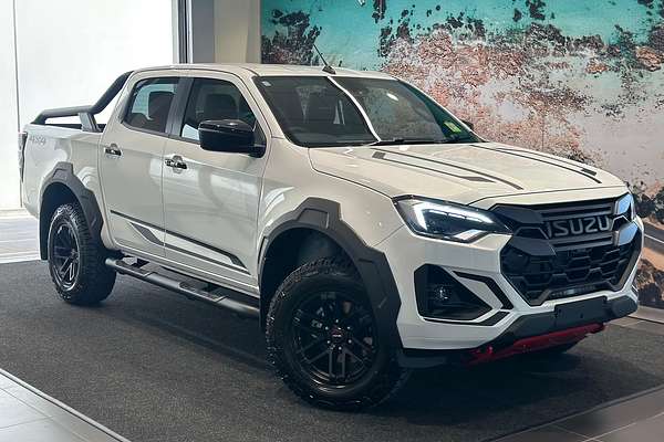 2025 Isuzu D-MAX BLADE 4X4