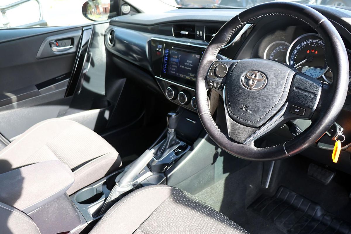 2017 Toyota Corolla Ascent Sport ZRE182R
