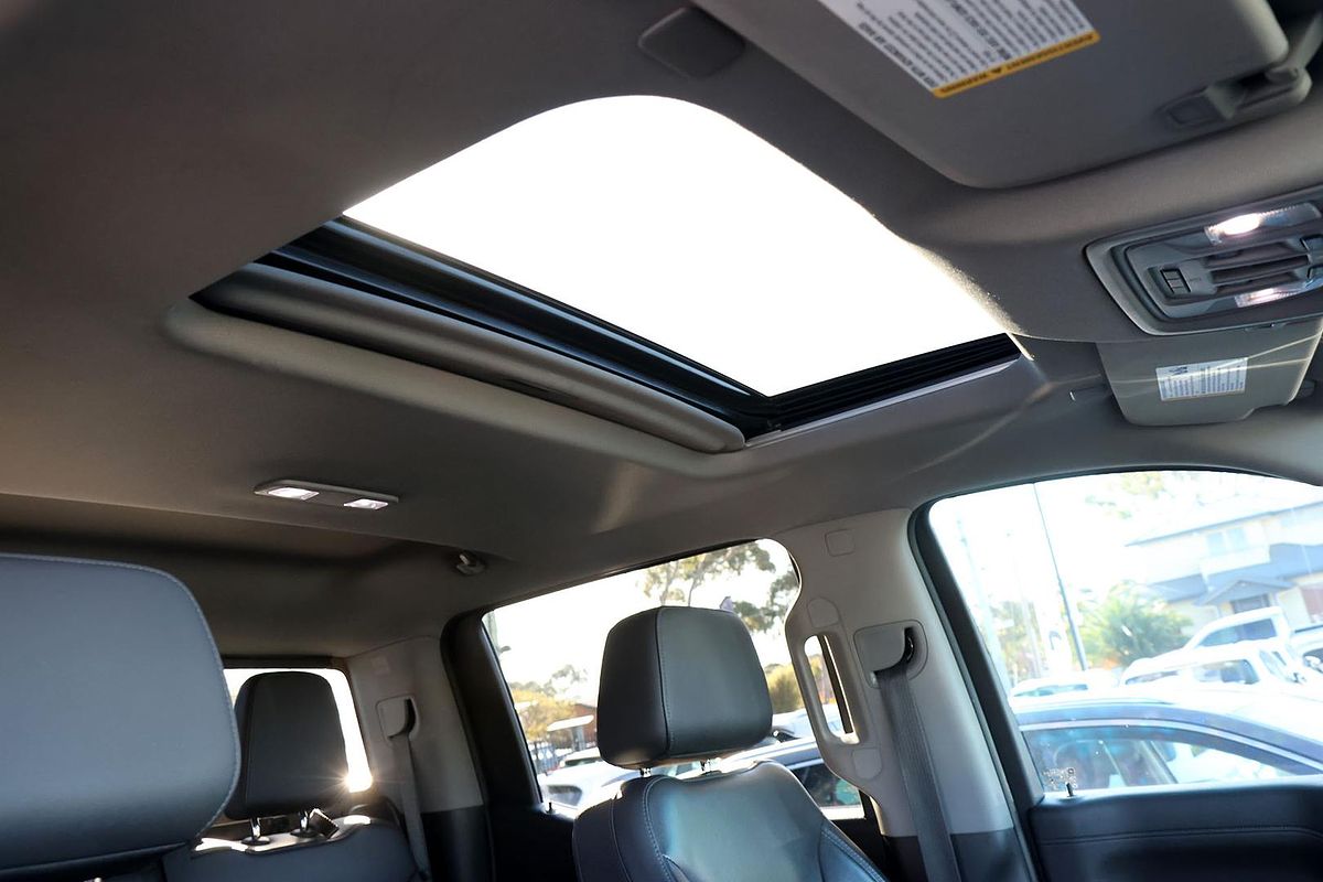 2020 Chevrolet Silverado 1500 LTZ Premium Edition T1 4X4