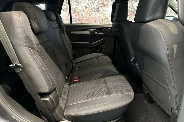 2025 Isuzu MU-X LS-M