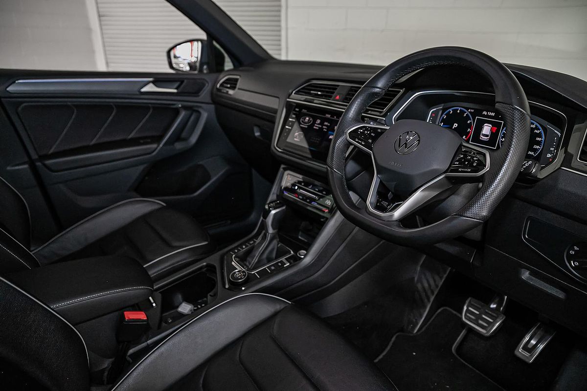 2023 Volkswagen Tiguan 162TSI R-Line 5N