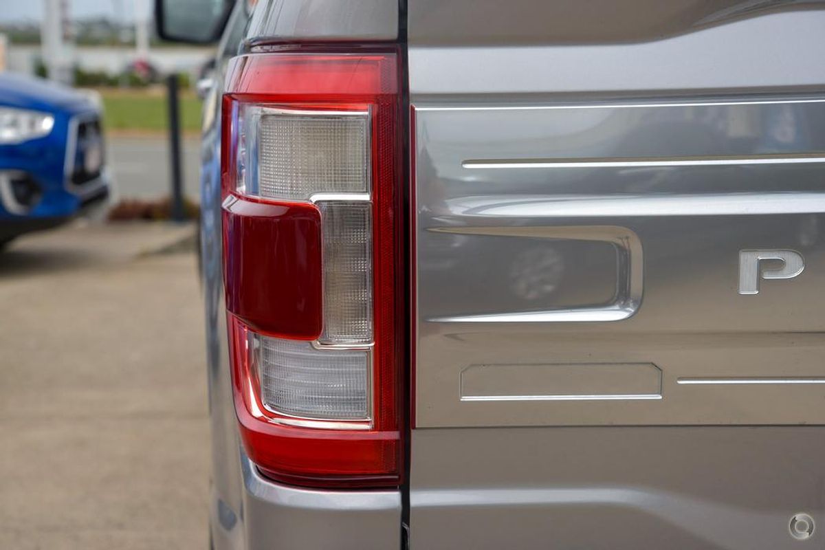 2022 Ford F-150 Platinum 4X4