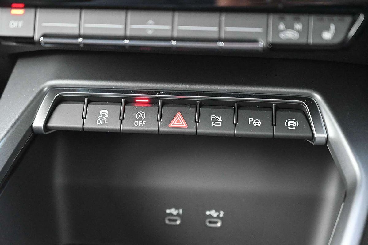 2025 Audi A3 35 TFSI S line GY