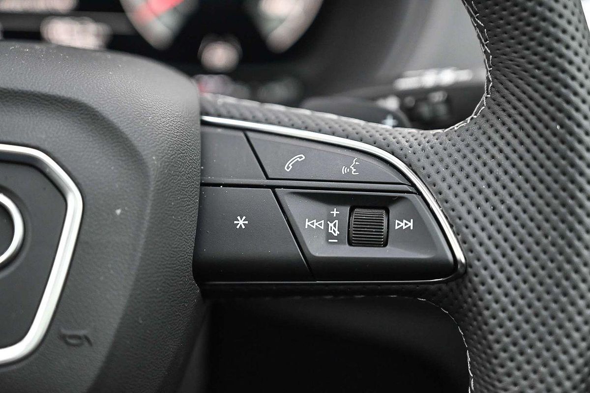 2025 Audi SQ2 GA