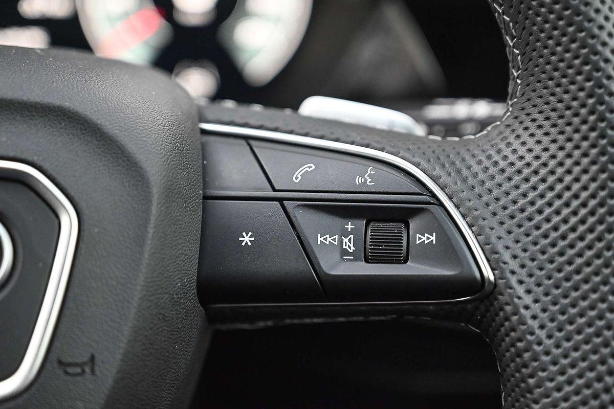 2025 Audi A3 35 TFSI S line GY