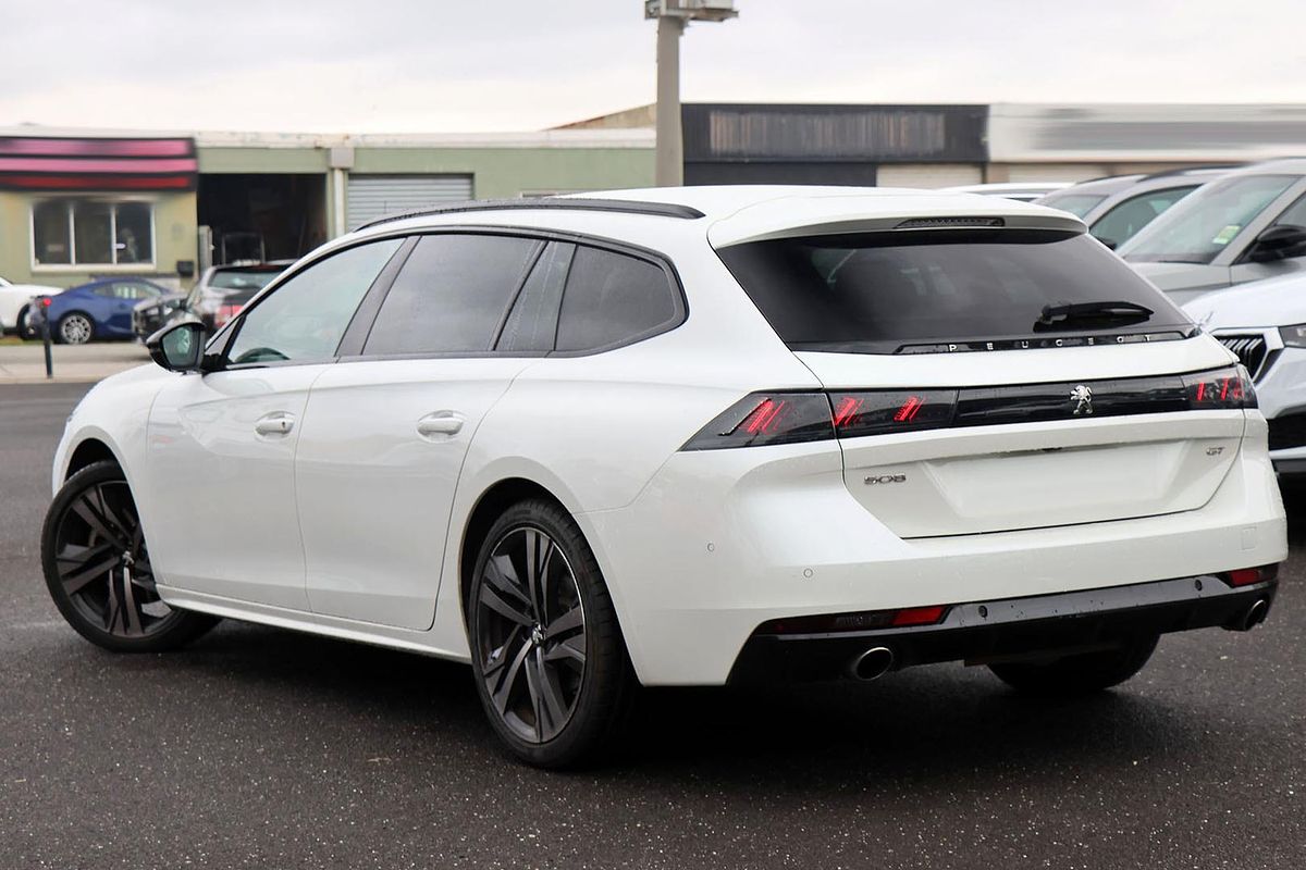 2022 Peugeot 508 GT R8