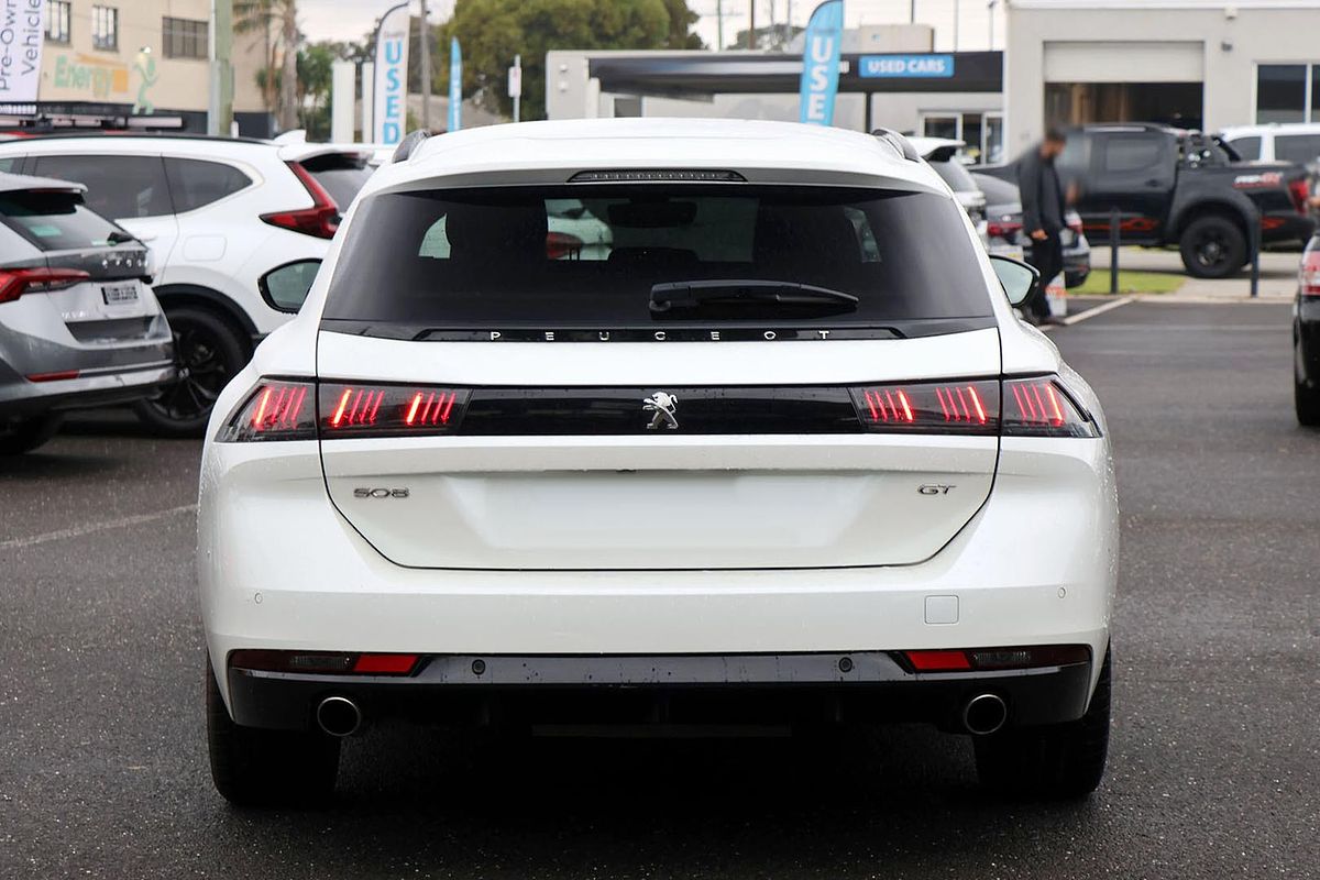 2022 Peugeot 508 GT R8