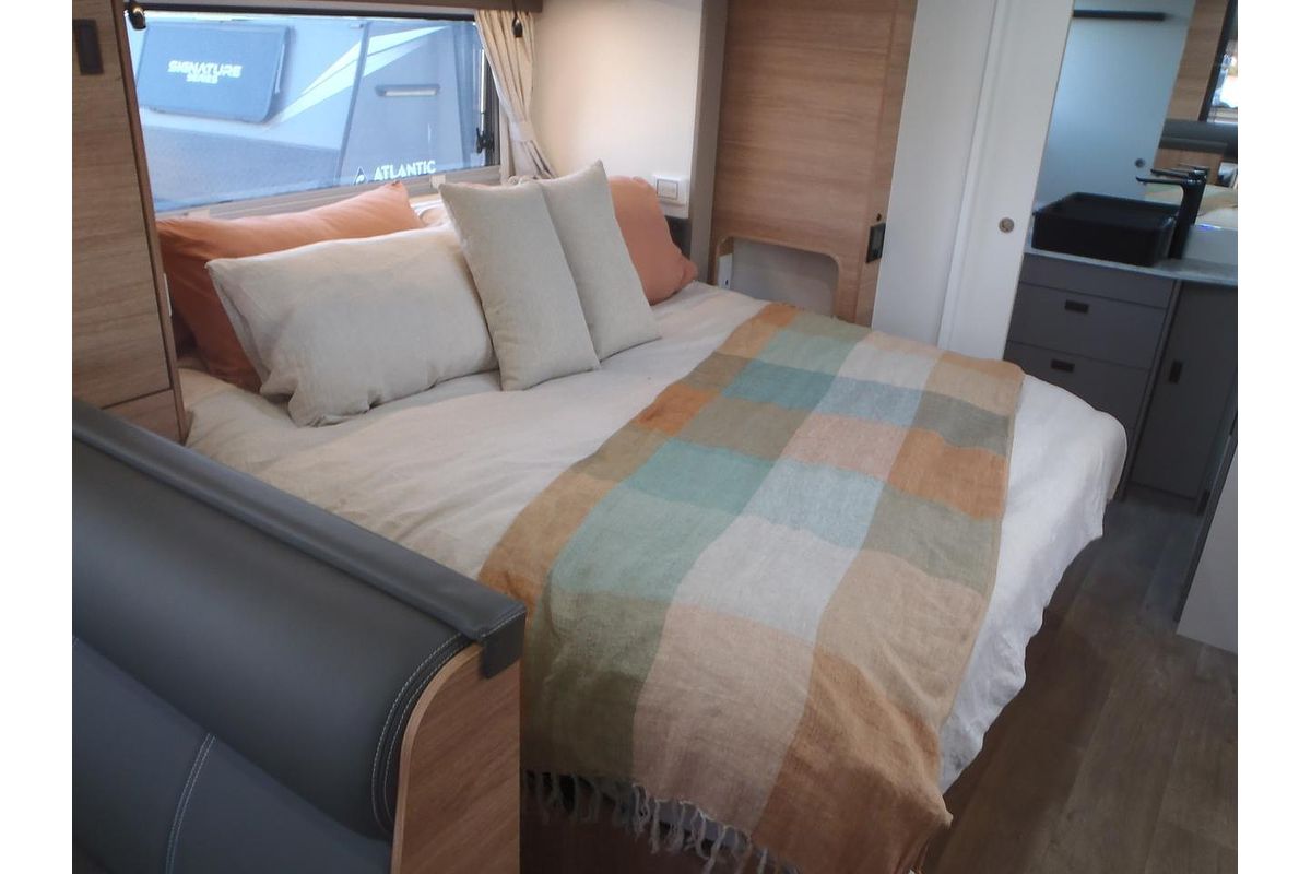 2024 Jayco Silverline 24.75-4.Ob.Sl-My24