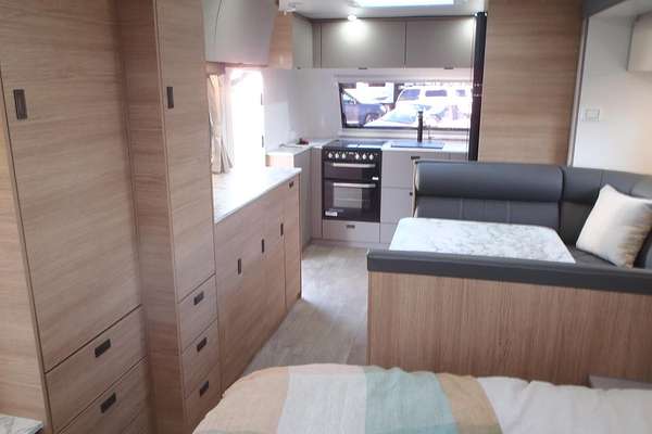 2024 Jayco Silverline 24.75-4.Ob.Sl-My24