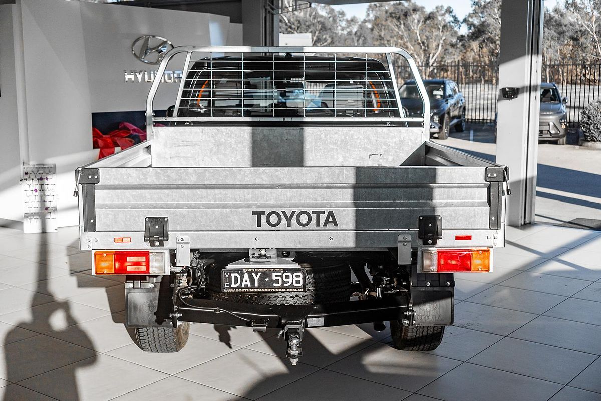 2023 Toyota Hilux SR GUN126R 4X4