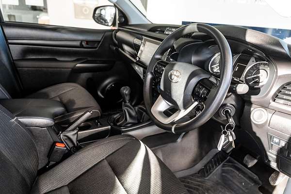 2023 Toyota Hilux SR GUN126R 4X4