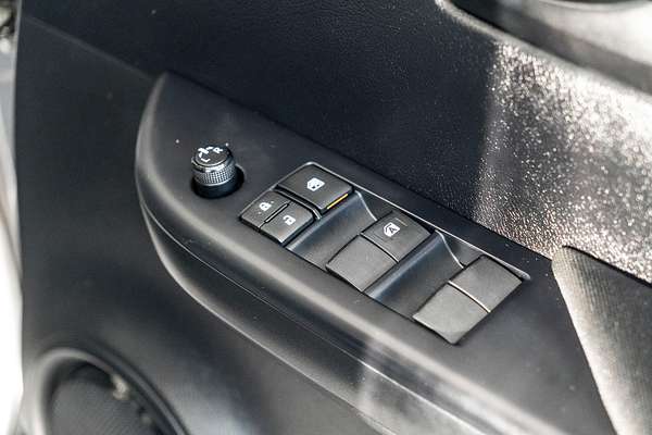 2023 Toyota Hilux SR GUN126R 4X4