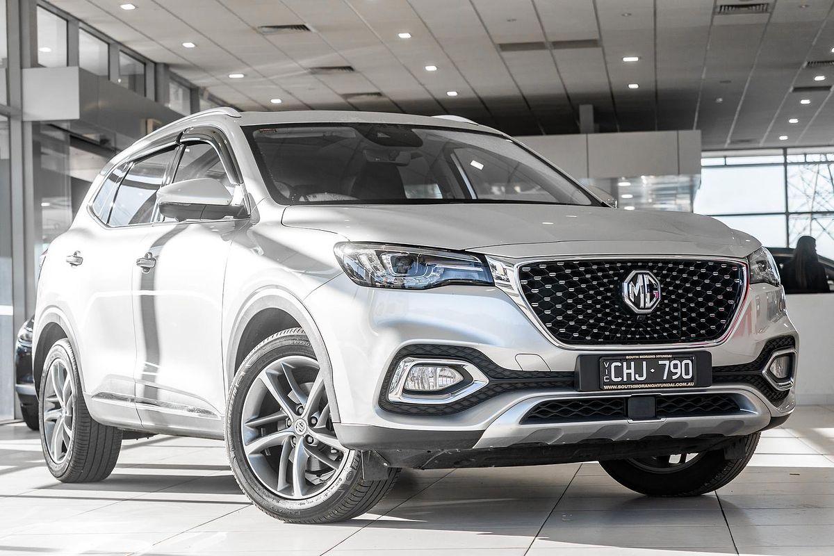 2022 MG HS Essence SAS23