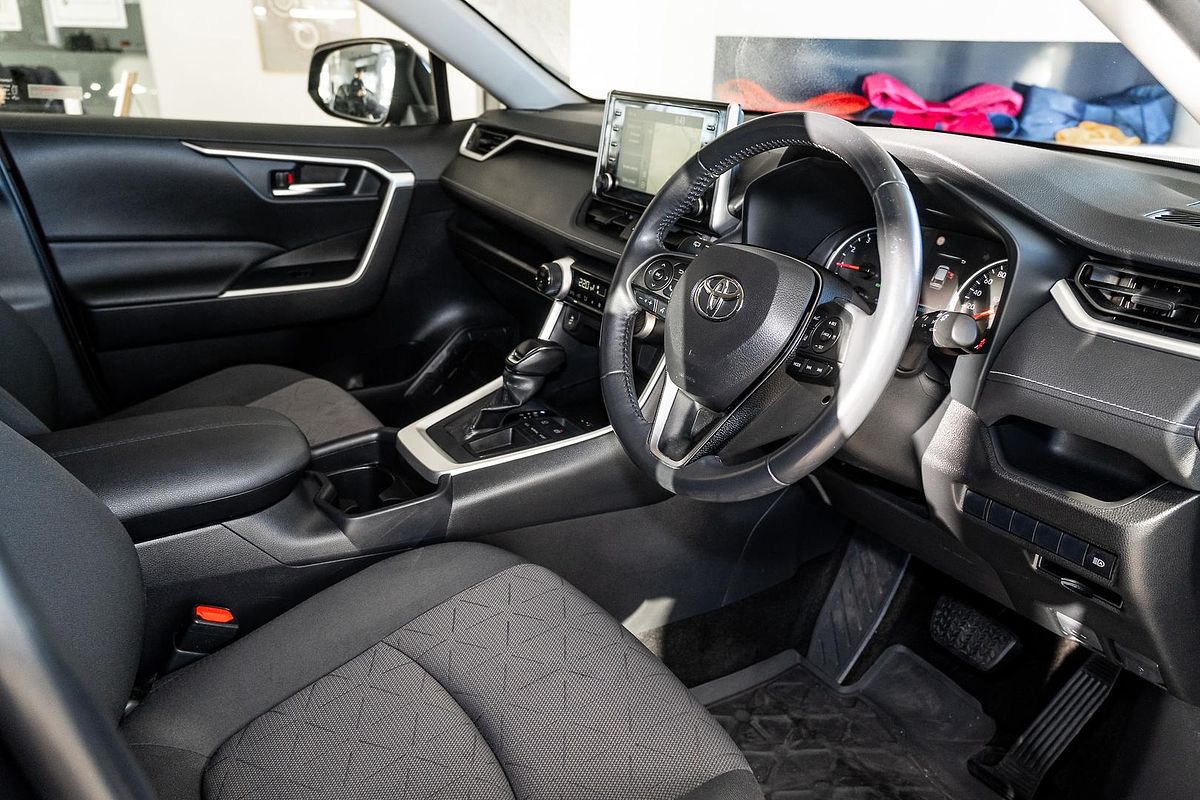 2019 Toyota RAV4 GXL MXAA52R