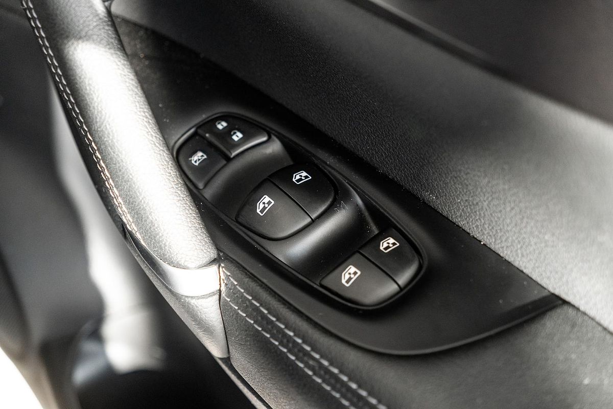 2017 Nissan QASHQAI ST-L J11 Series 2