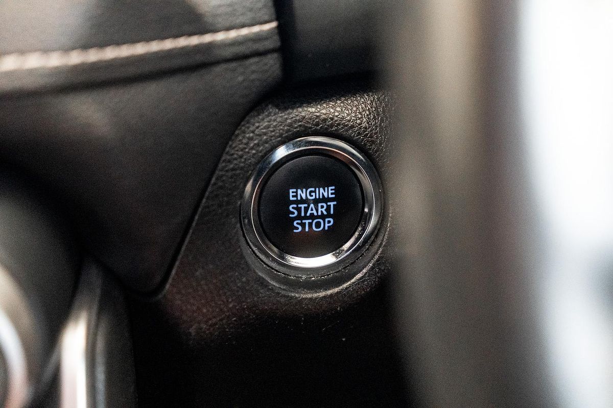 2019 Toyota RAV4 GXL MXAA52R