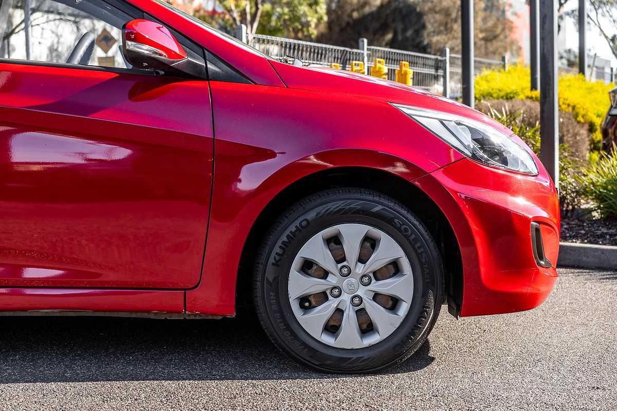 2015 Hyundai Accent Active RB3