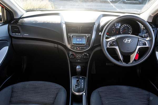 2015 Hyundai Accent Active RB3