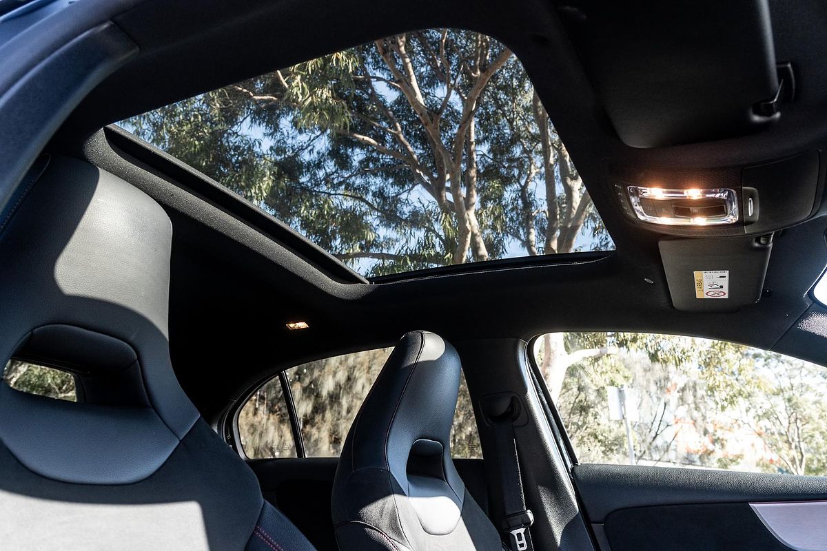 2020 Mercedes-Benz A-Class A250 W177