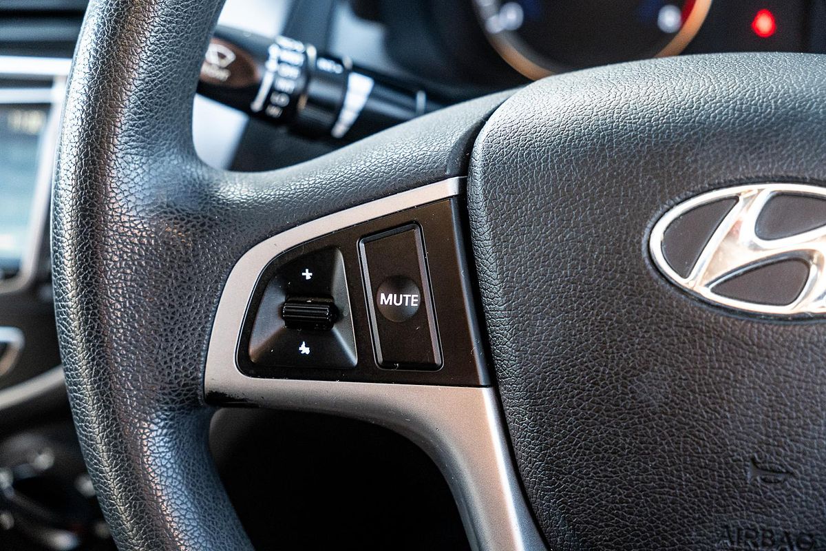 2015 Hyundai Accent Active RB3
