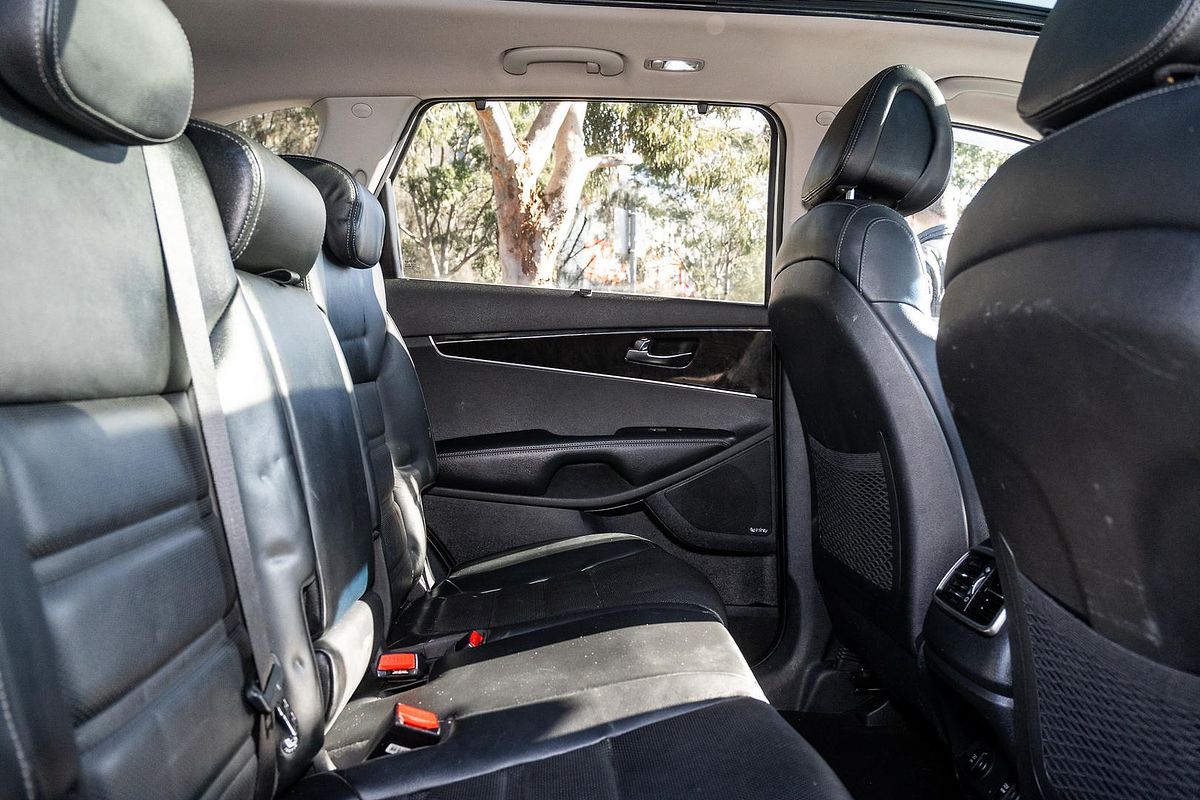 2017 Kia Sorento Platinum UM