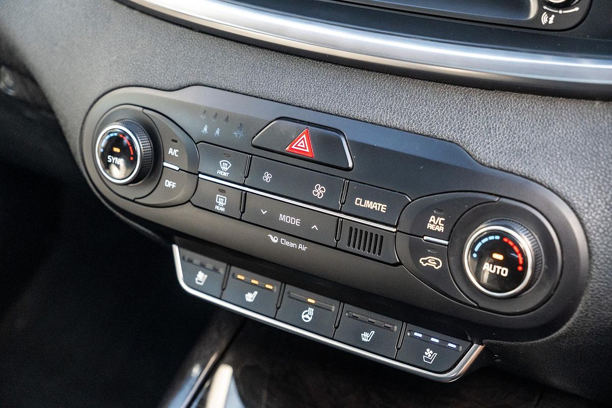 2017 Kia Sorento Platinum UM