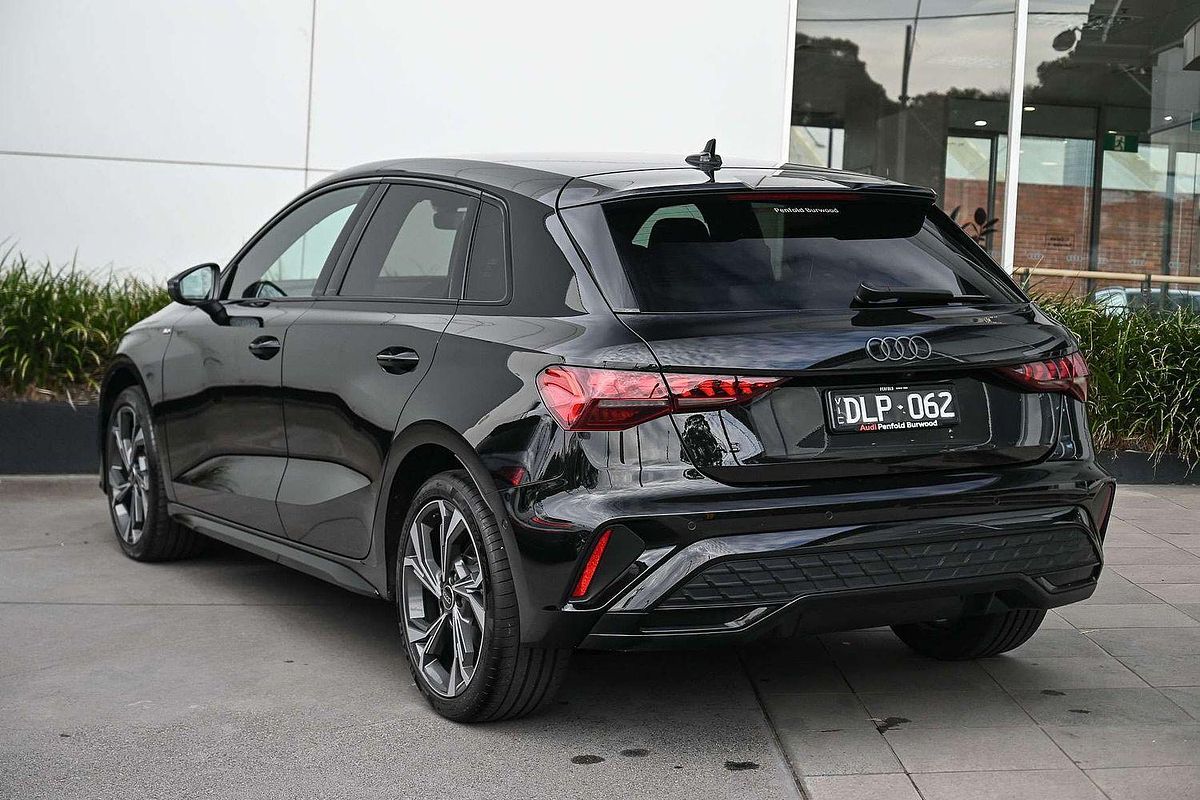 2025 Audi A3 35 TFSI S line GY